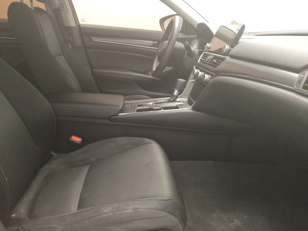 2021 Honda Accord LX - Photo 16