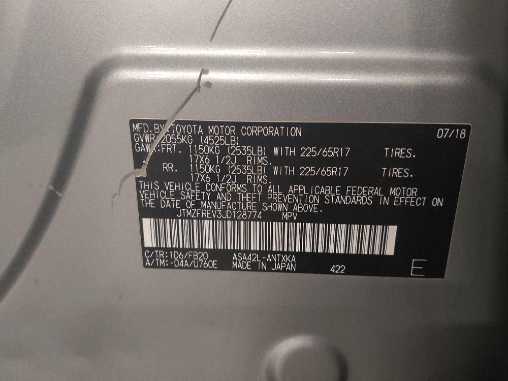 2018 Toyota RAV4 LE - Photo 26