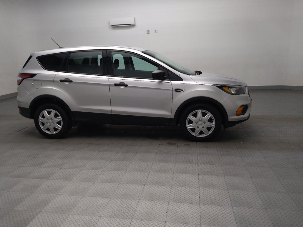 2018 Ford Escape S - Photo 9