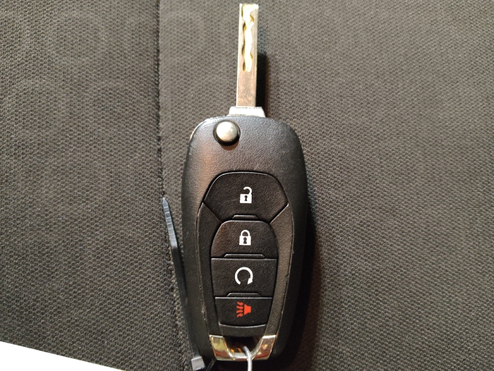 2022 Chevrolet Trax LS - Photo 25