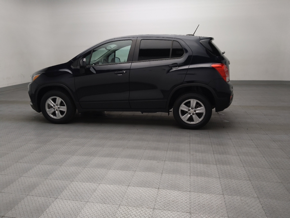 2022 Chevrolet Trax LS - Photo 3
