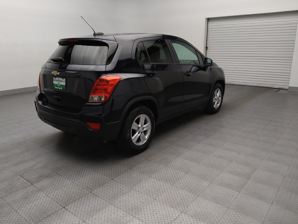 2022 Chevrolet Trax LS - Photo 7