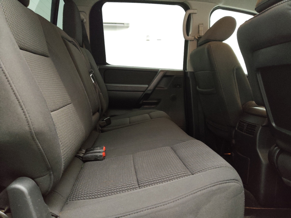 2014 Nissan Titan SV - Photo 15
