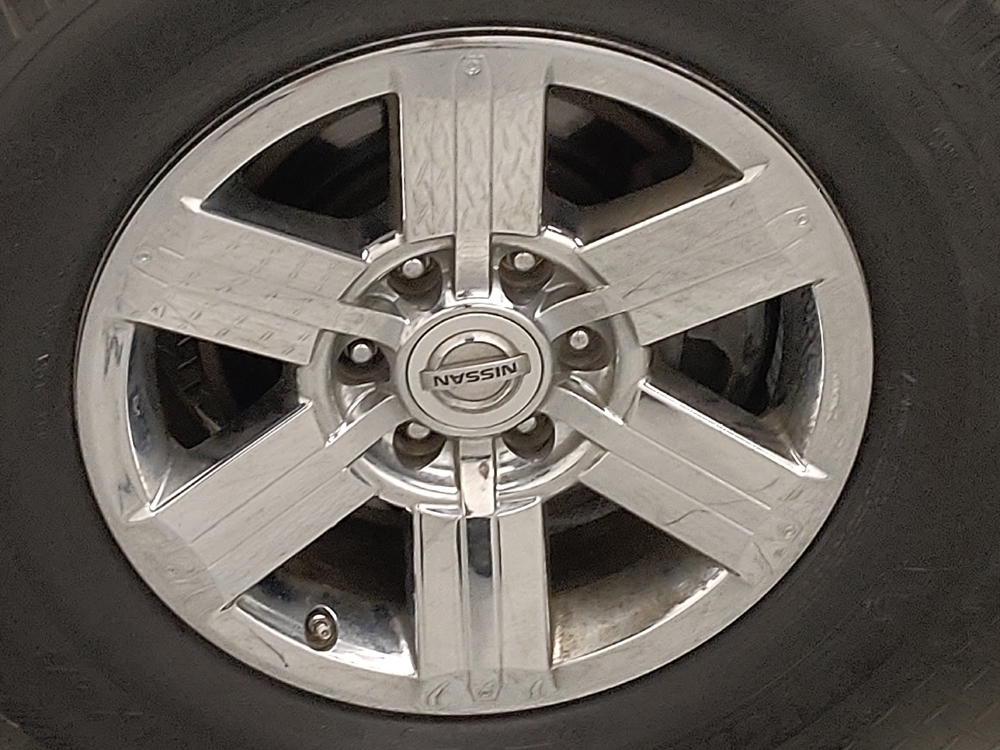 2014 Nissan Titan SV - Photo 24