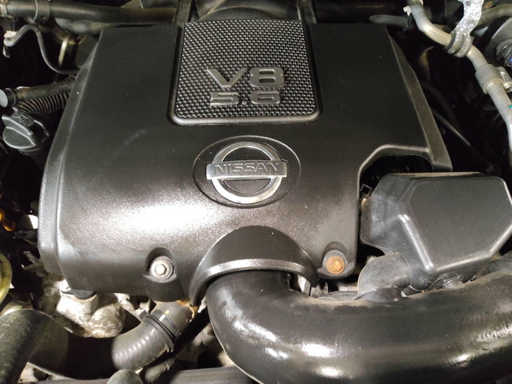 2014 Nissan Titan SV - Photo 23