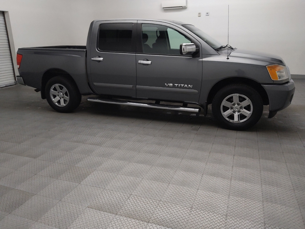 2014 Nissan Titan SV - Photo 9