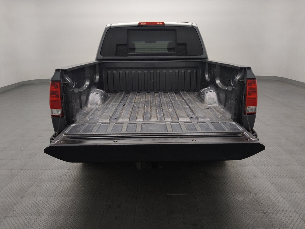 2014 Nissan Titan SV - Photo 22