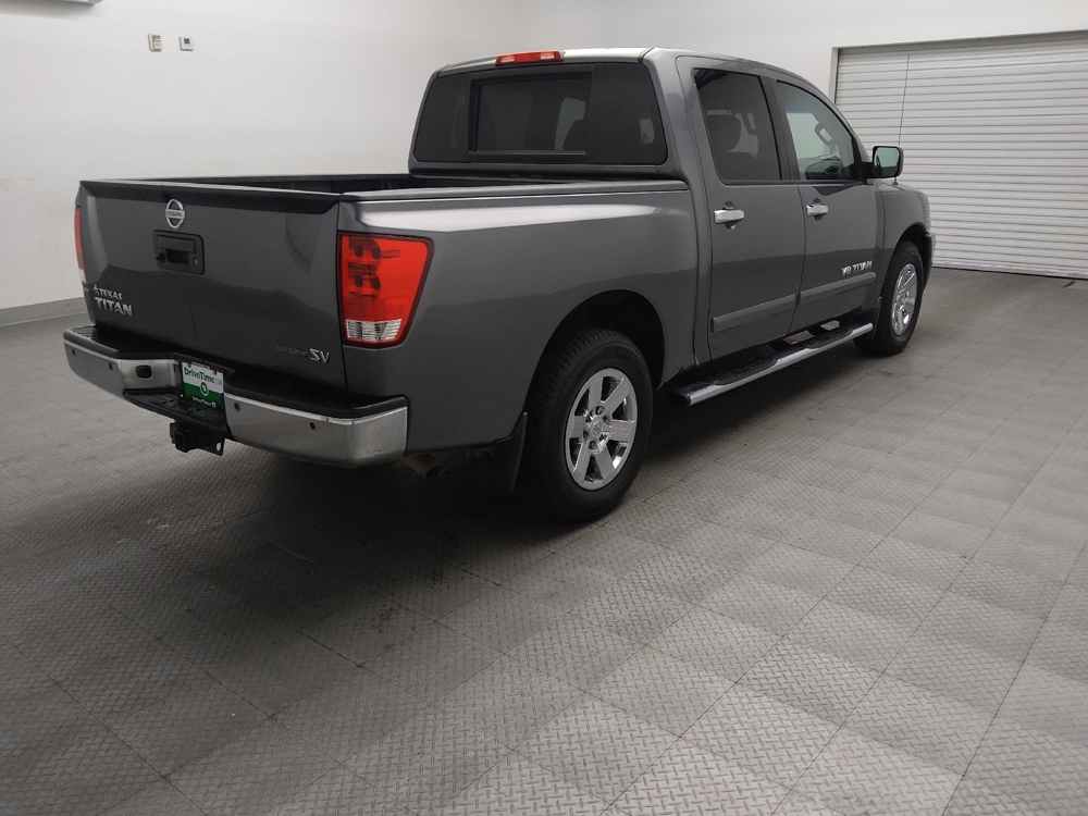 2014 Nissan Titan SV - Photo 7