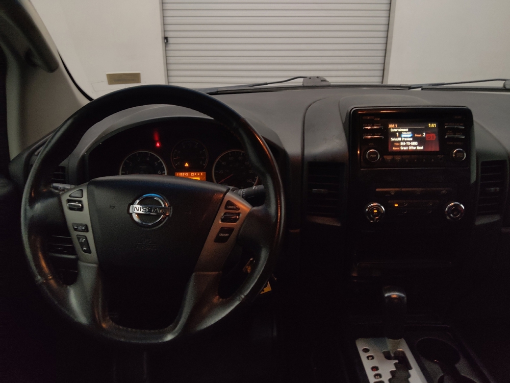 2014 Nissan Titan SV - Photo 17