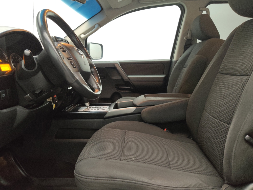 2014 Nissan Titan SV - Photo 13