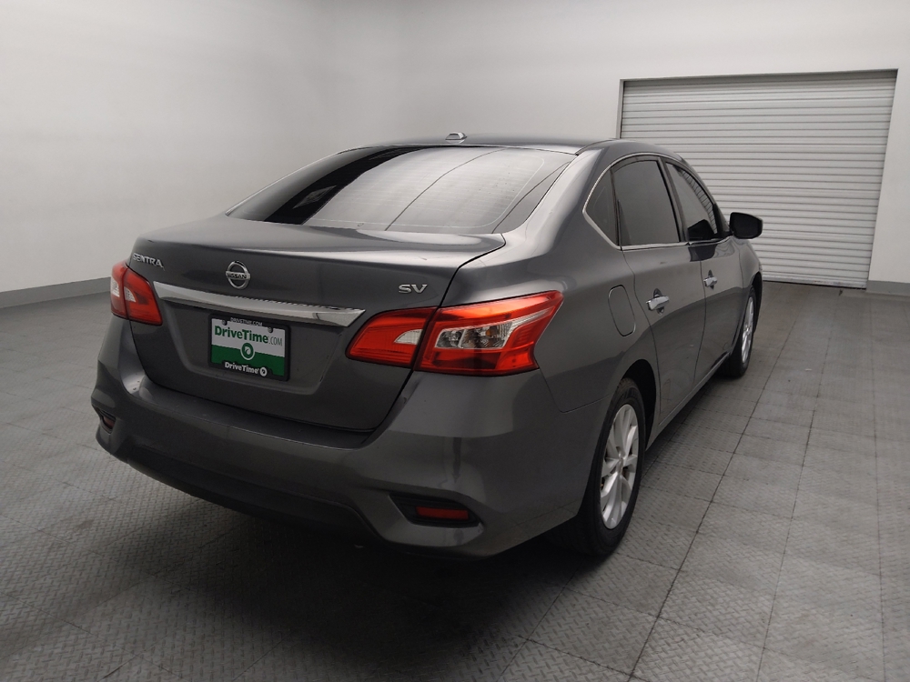 2019 Nissan Sentra SV - Photo 7