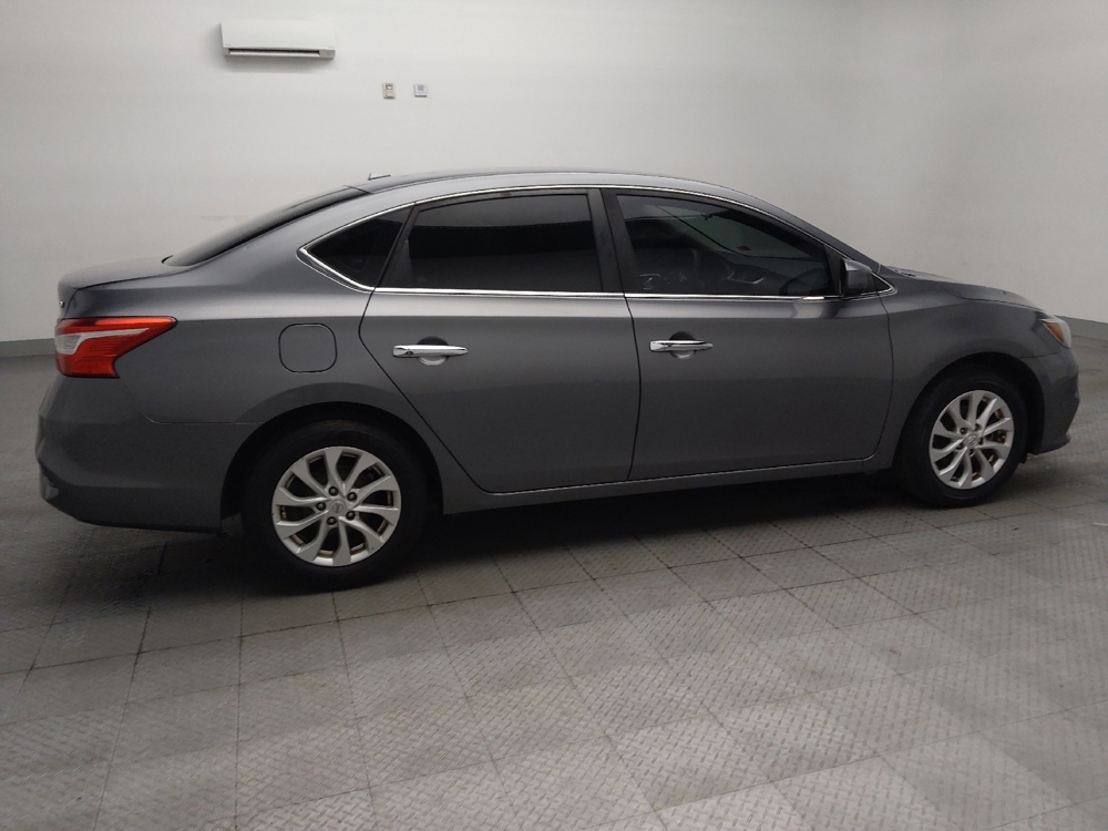 2019 Nissan Sentra SV - Photo 8