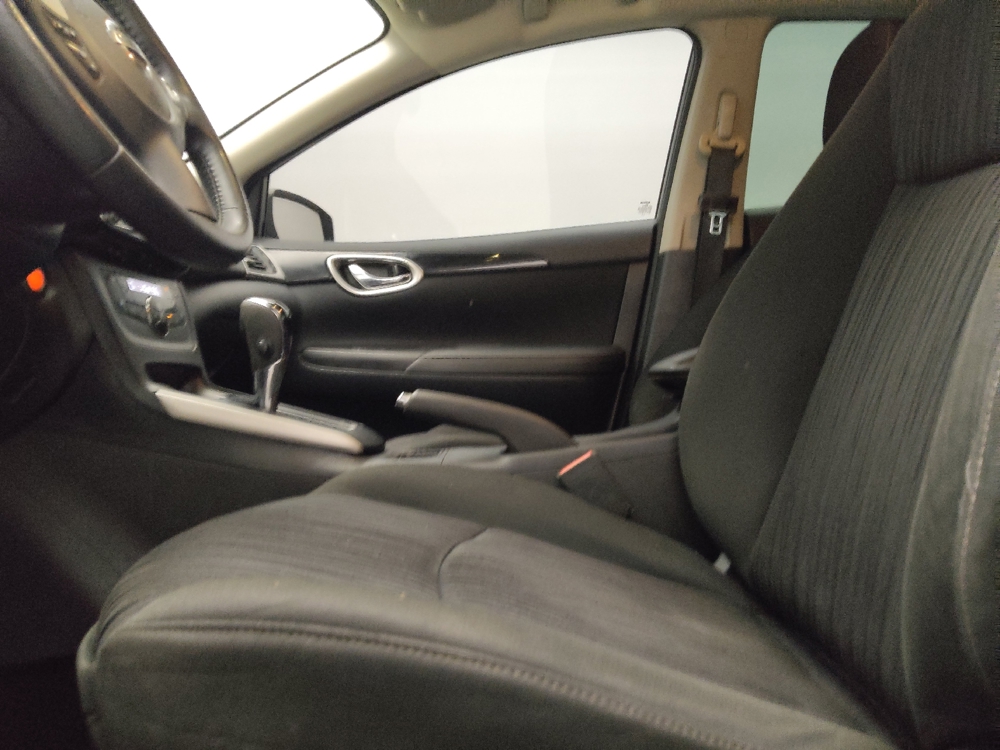 2019 Nissan Sentra SV - Photo 13