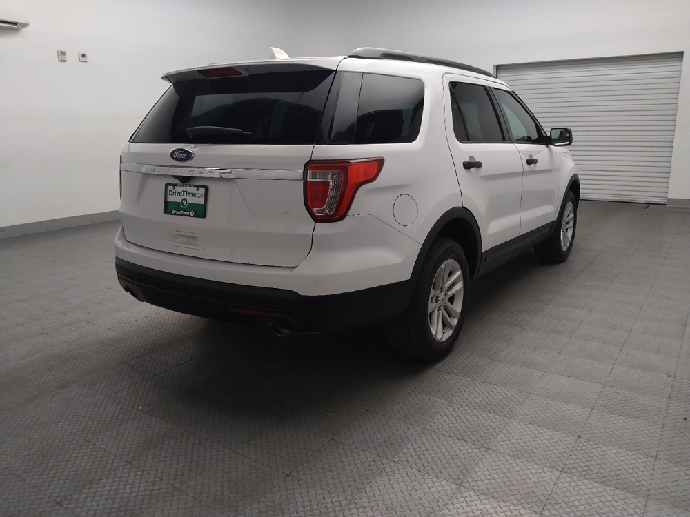 2017 Ford Explorer Base - Photo 7