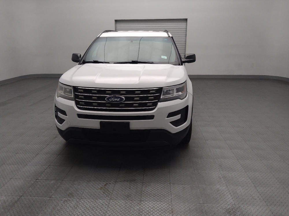 2017 Ford Explorer Base - Photo 12