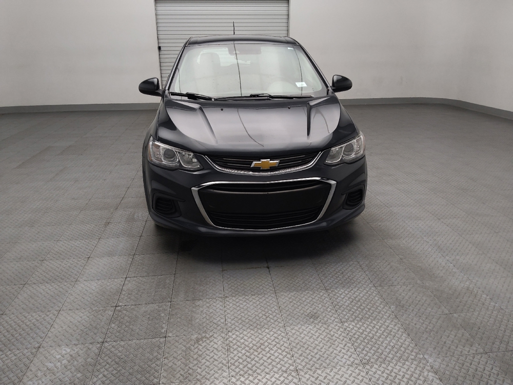 2020 Chevrolet Sonic - Photo 11