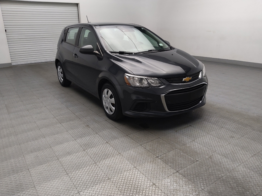 2020 Chevrolet Sonic - Photo 10