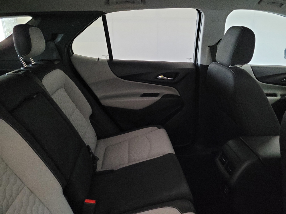 2020 Chevrolet Equinox LS - Photo 15