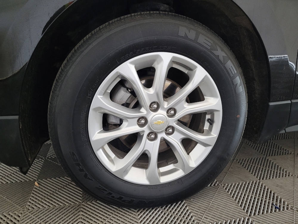 2020 Chevrolet Equinox LS - Photo 24