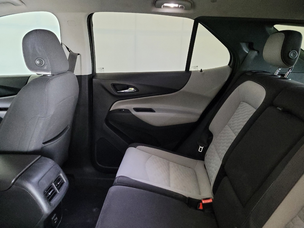 2020 Chevrolet Equinox LS - Photo 14