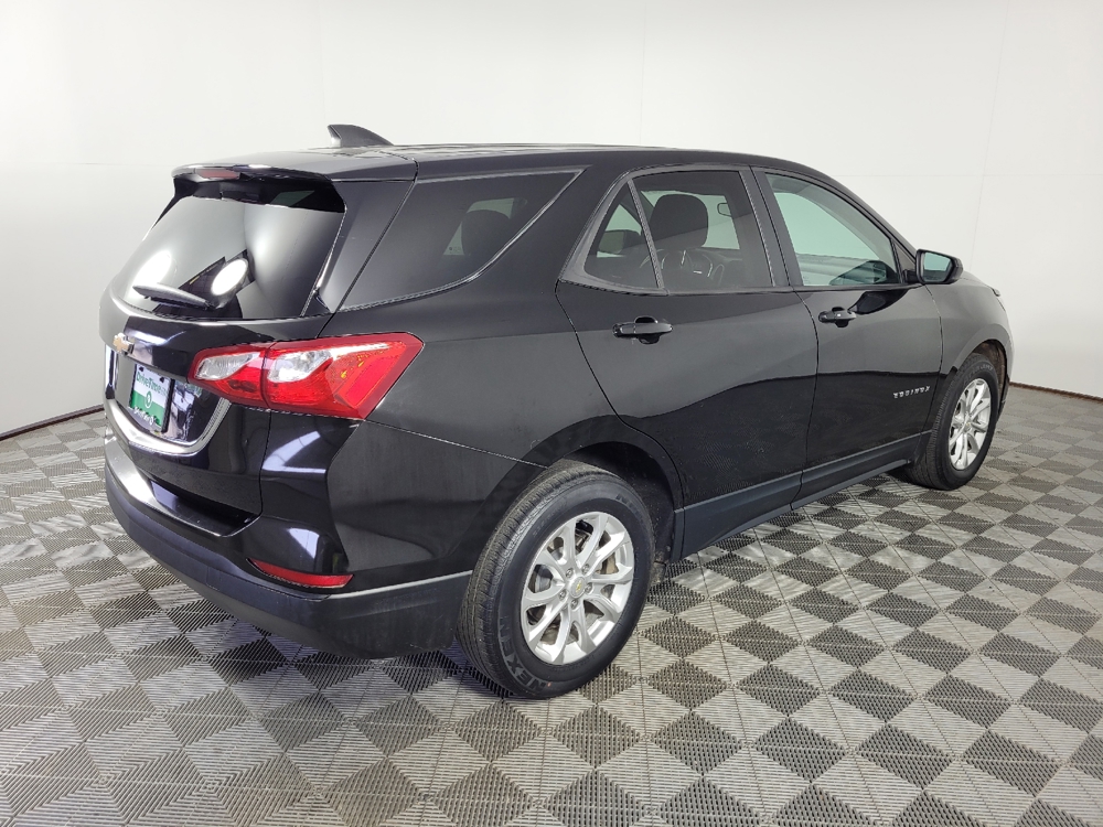 2020 Chevrolet Equinox LS - Photo 7