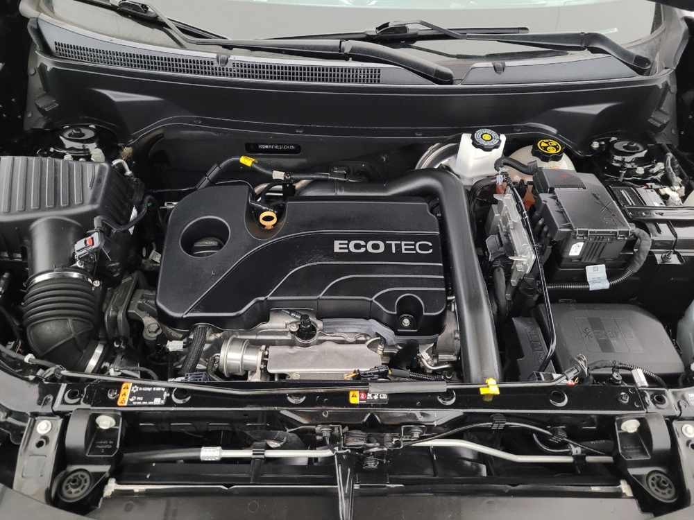 2020 Chevrolet Equinox LS - Photo 23