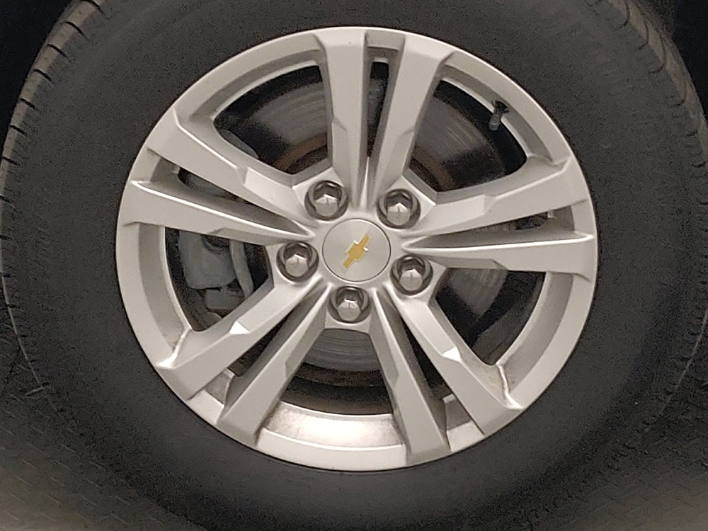 2016 Chevrolet Equinox LS - Photo 24