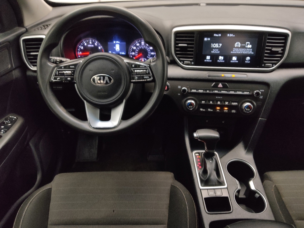 2022 Kia Sportage LX - Photo 17