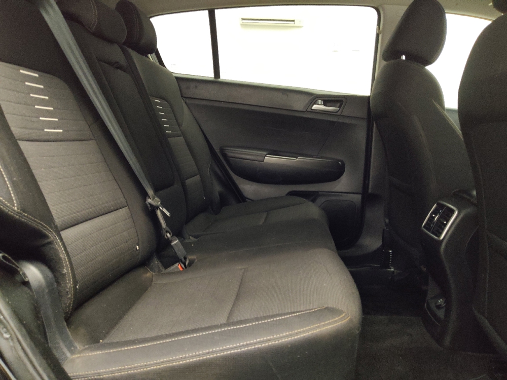 2022 Kia Sportage LX - Photo 15