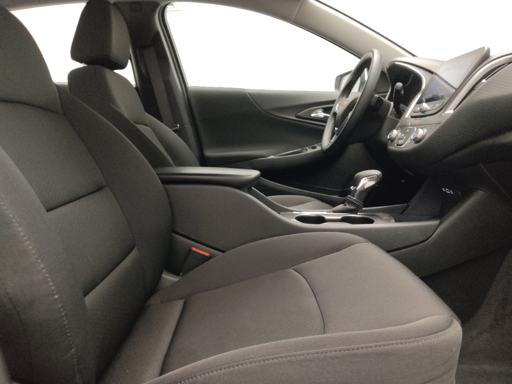2024 Chevrolet Malibu RS - Photo 16