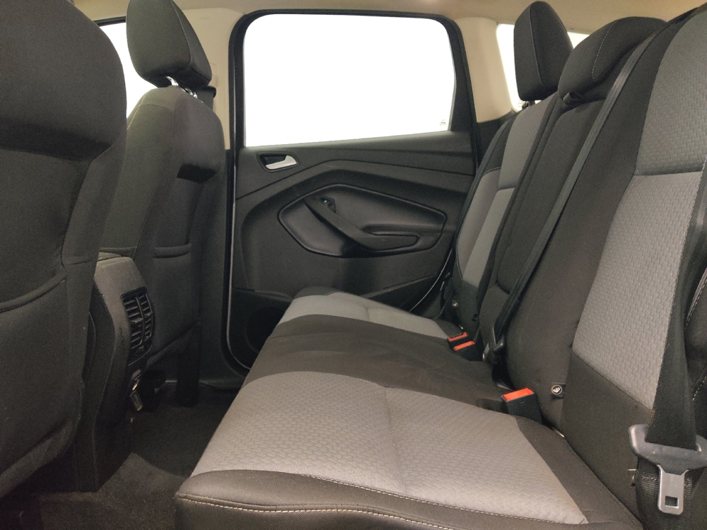 2017 Ford Escape SE - Photo 14