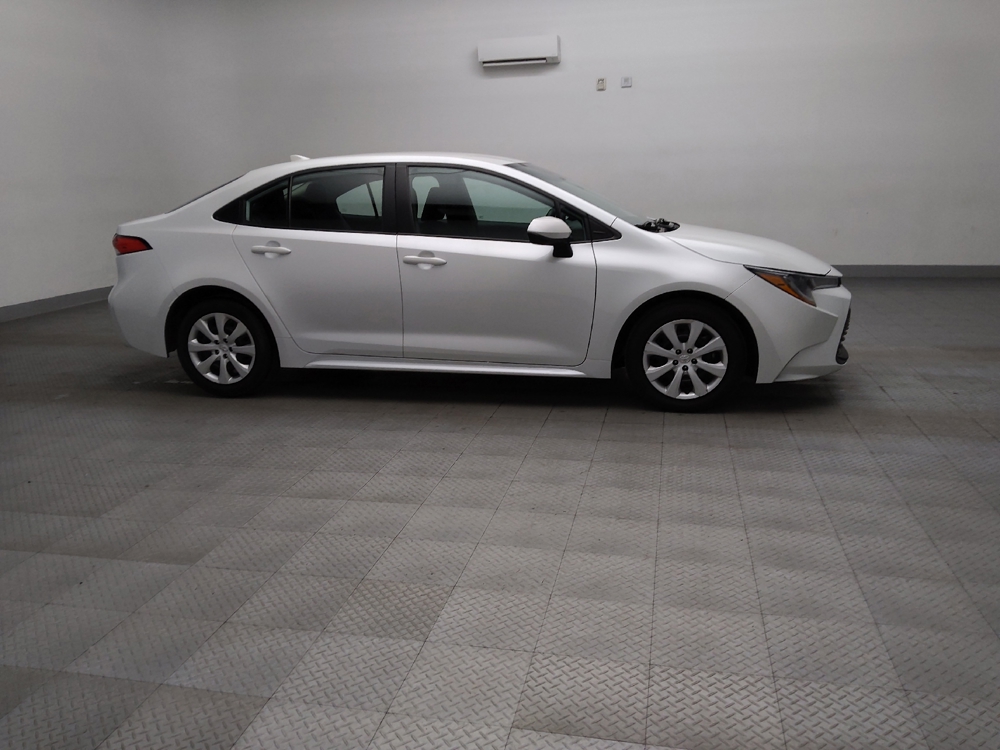2024 Toyota Corolla LE - Photo 9