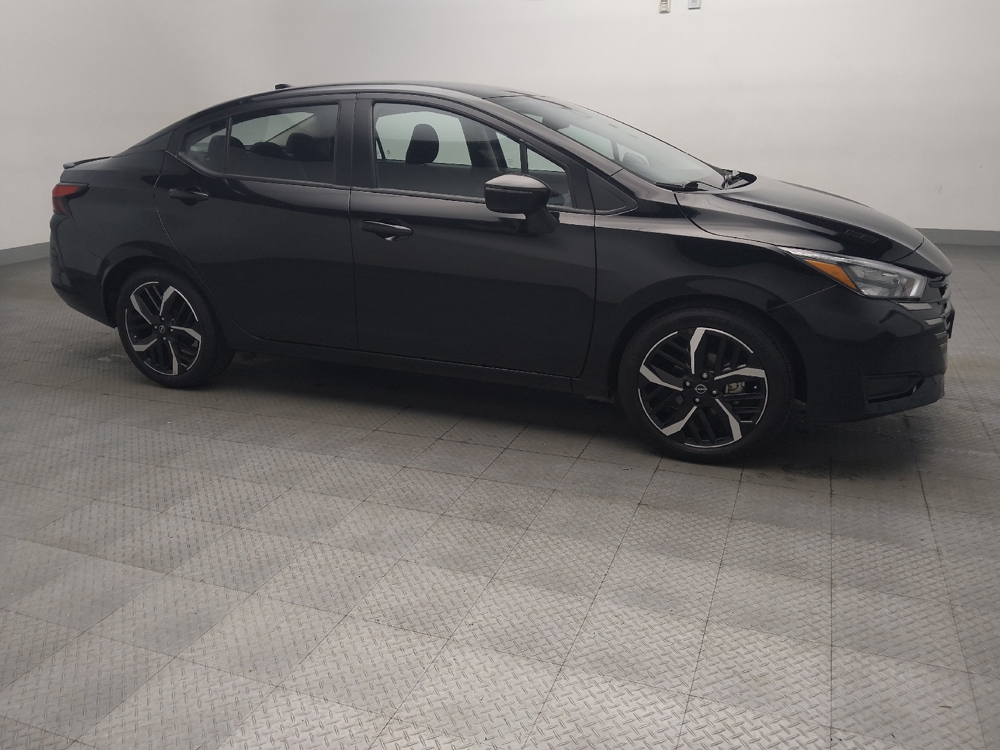 2024 Nissan Versa Sedan SR - Photo 9