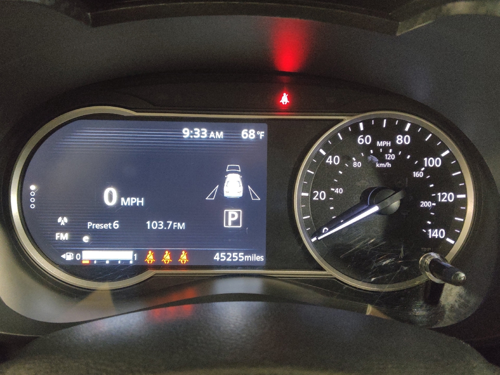 2024 Nissan Versa Sedan SR - Photo 18