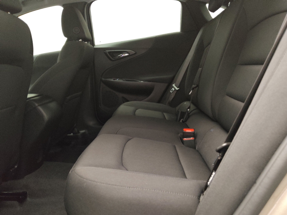 2025 Chevrolet Malibu 1LS - Photo 14