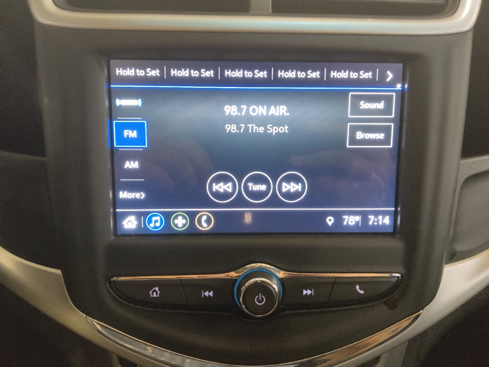 2018 Chevrolet Sonic LT - Photo 19