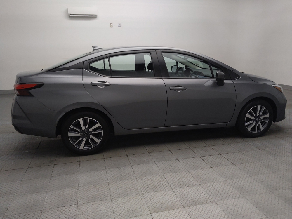 2025 Nissan Versa Sedan SV - Photo 8