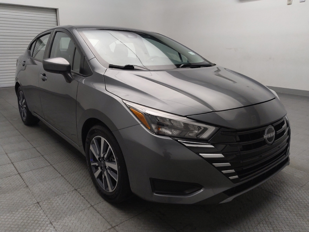2025 Nissan Versa Sedan SV - Photo 10