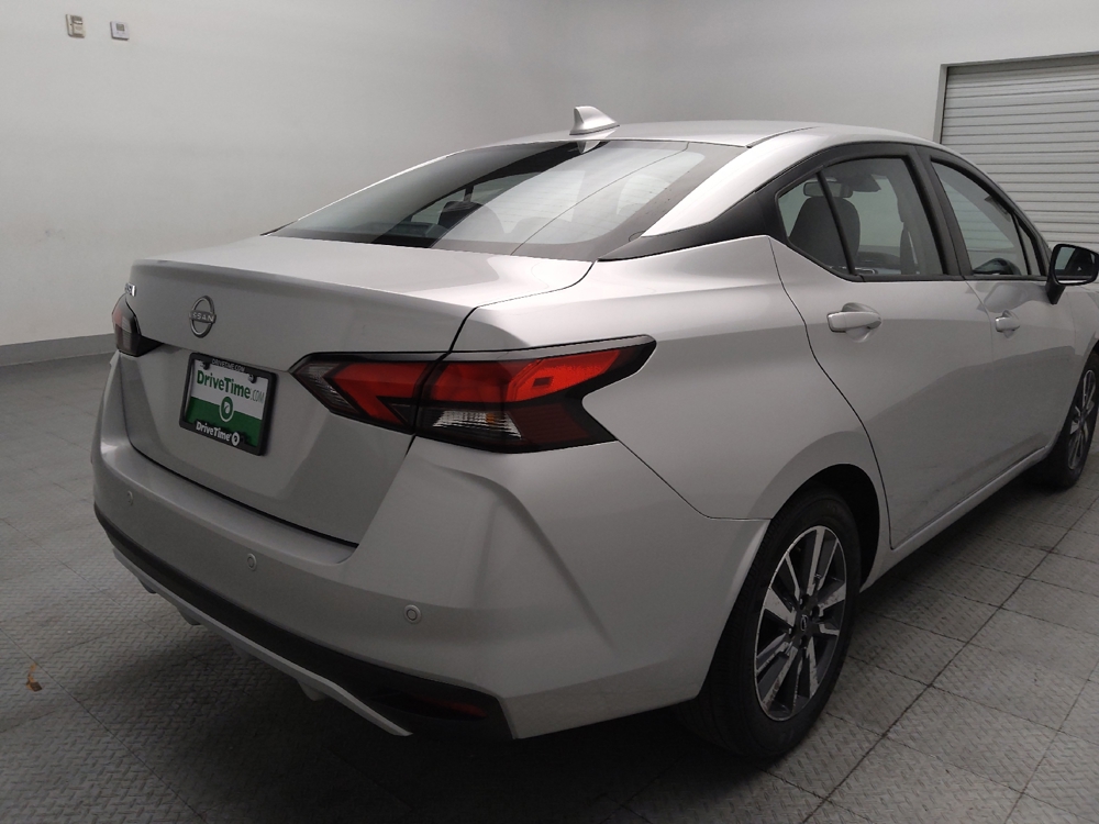 2025 Nissan Versa Sedan SV - Photo 7