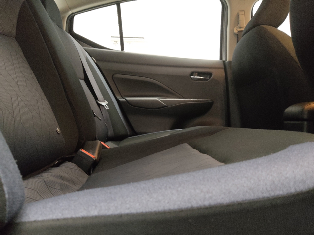2025 Nissan Versa Sedan SV - Photo 15