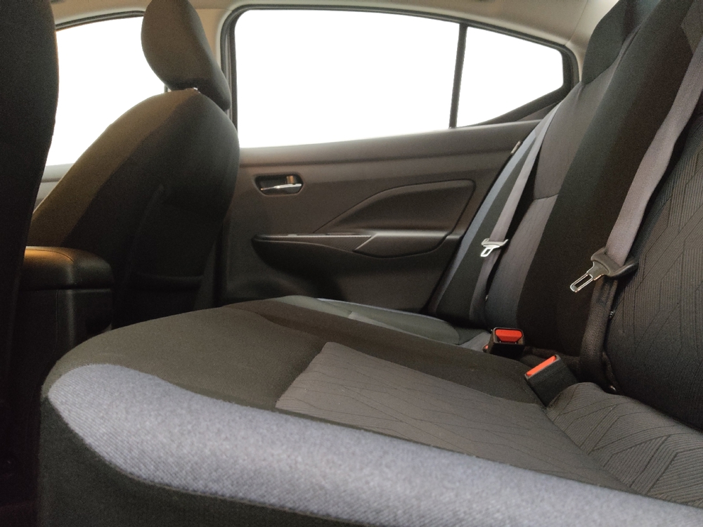 2025 Nissan Versa Sedan SV - Photo 14