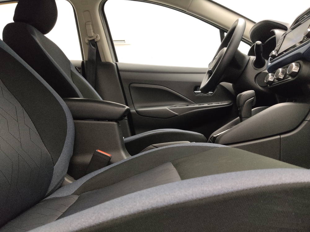 2025 Nissan Versa Sedan SV - Photo 16