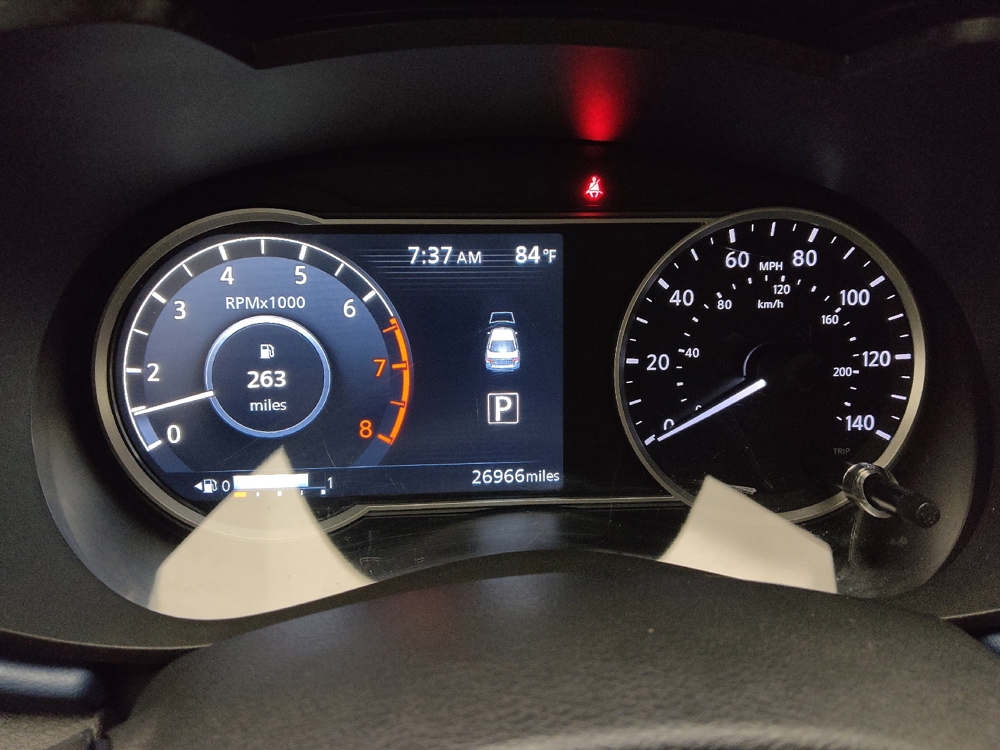 2025 Nissan Versa Sedan SV - Photo 18