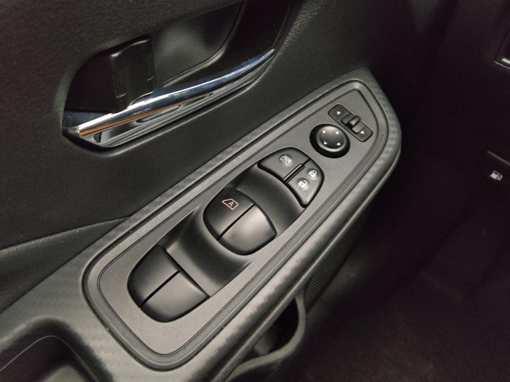 2025 Nissan Versa Sedan SV - Photo 21