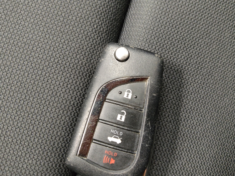 2024 Toyota Corolla LE - Photo 25