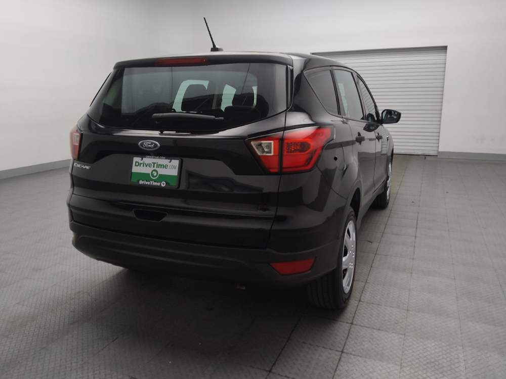 2019 Ford Escape S - Photo 6
