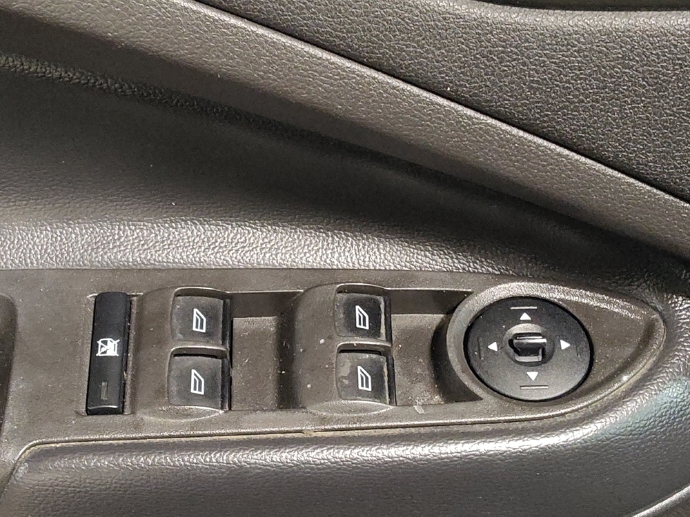 2019 Ford Escape S - Photo 21