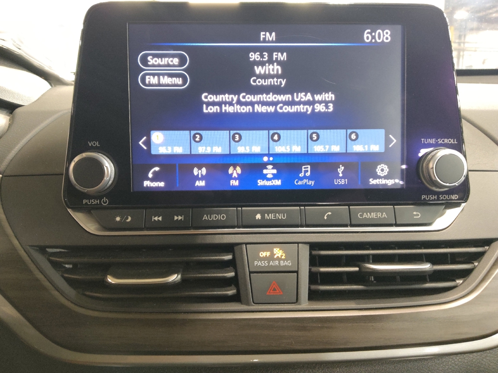 2025 Nissan Altima SV - Photo 19