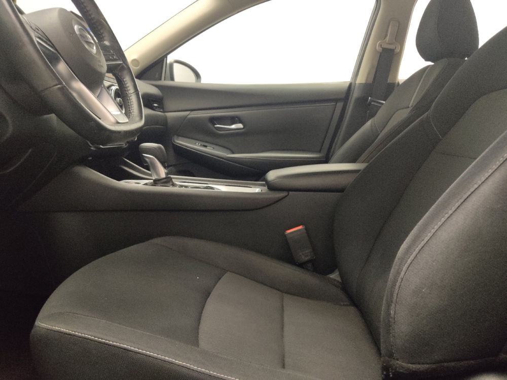 2023 Nissan Sentra SV - Photo 13