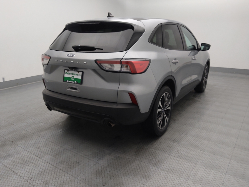 2022 Ford Escape SE - Photo 6